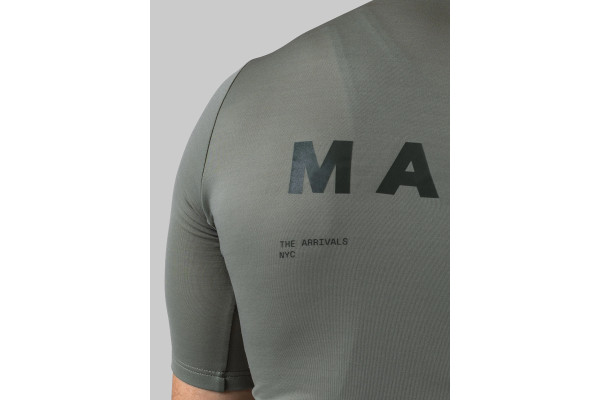 Jersey MAAP Embark Team Fit