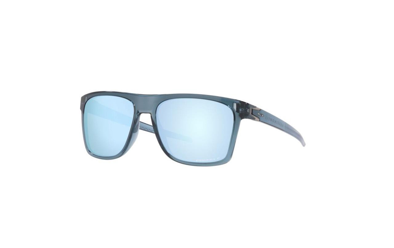 WATER SOLUTION (OAKLEY)