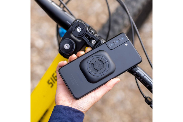 KIT SP CONNECT SPC+ SOPORTE UNIV/ADAP.UNIV.ADHESIV