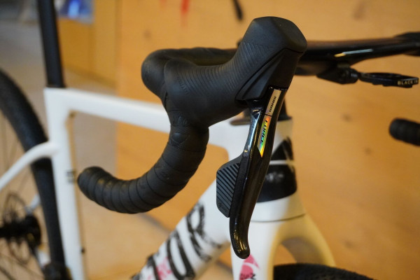 Bicicleta gravel Factor Ostro Gravel