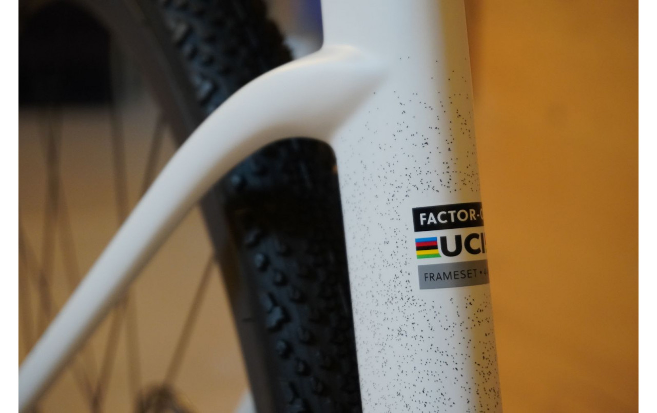 Bicicleta gravel Factor Ostro Gravel