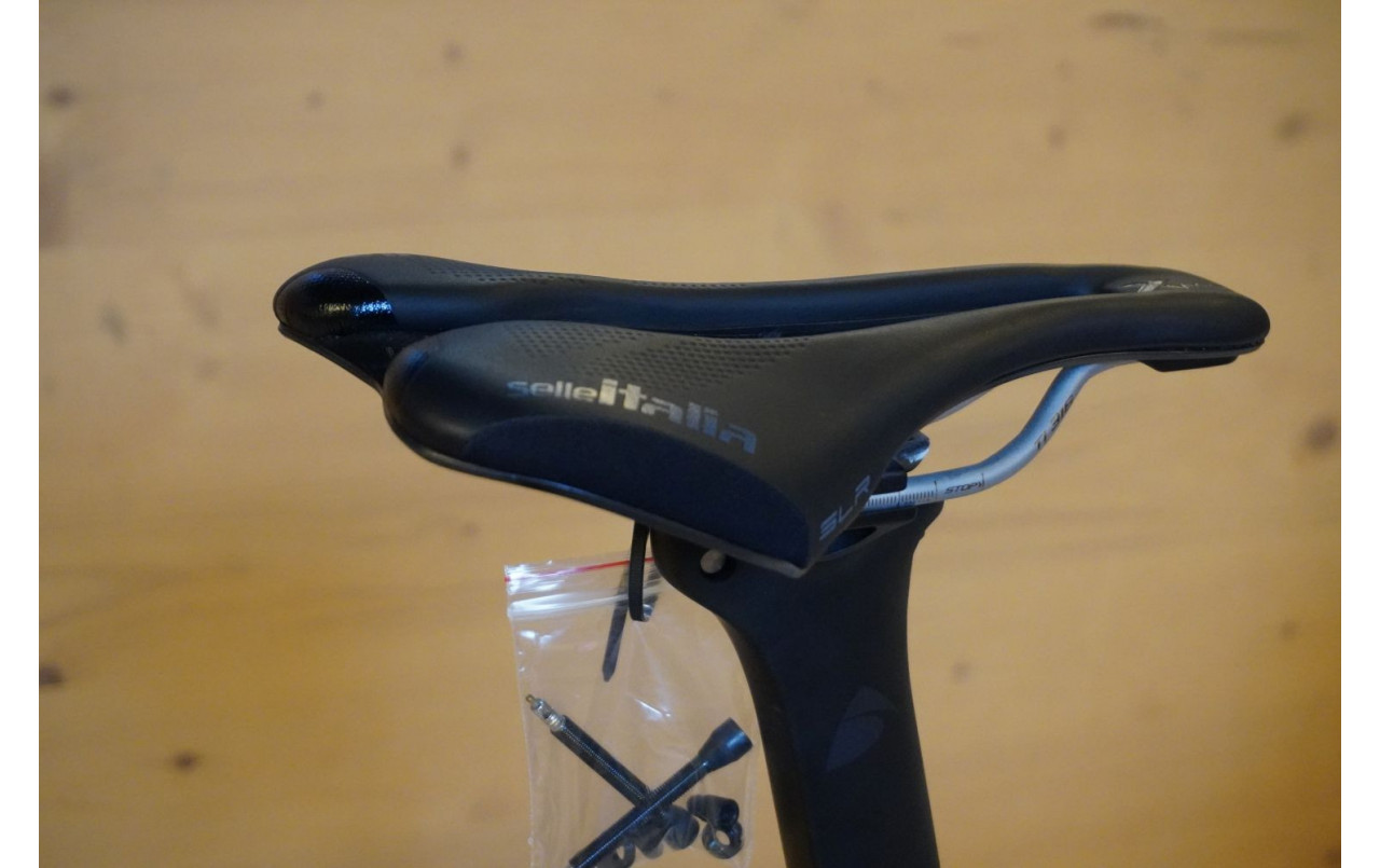 Bicicleta gravel Factor Ostro Gravel