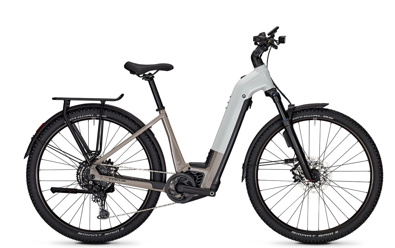 Bicicleta eléctrica de trekking Focus Planet² 6.8 ABS WA