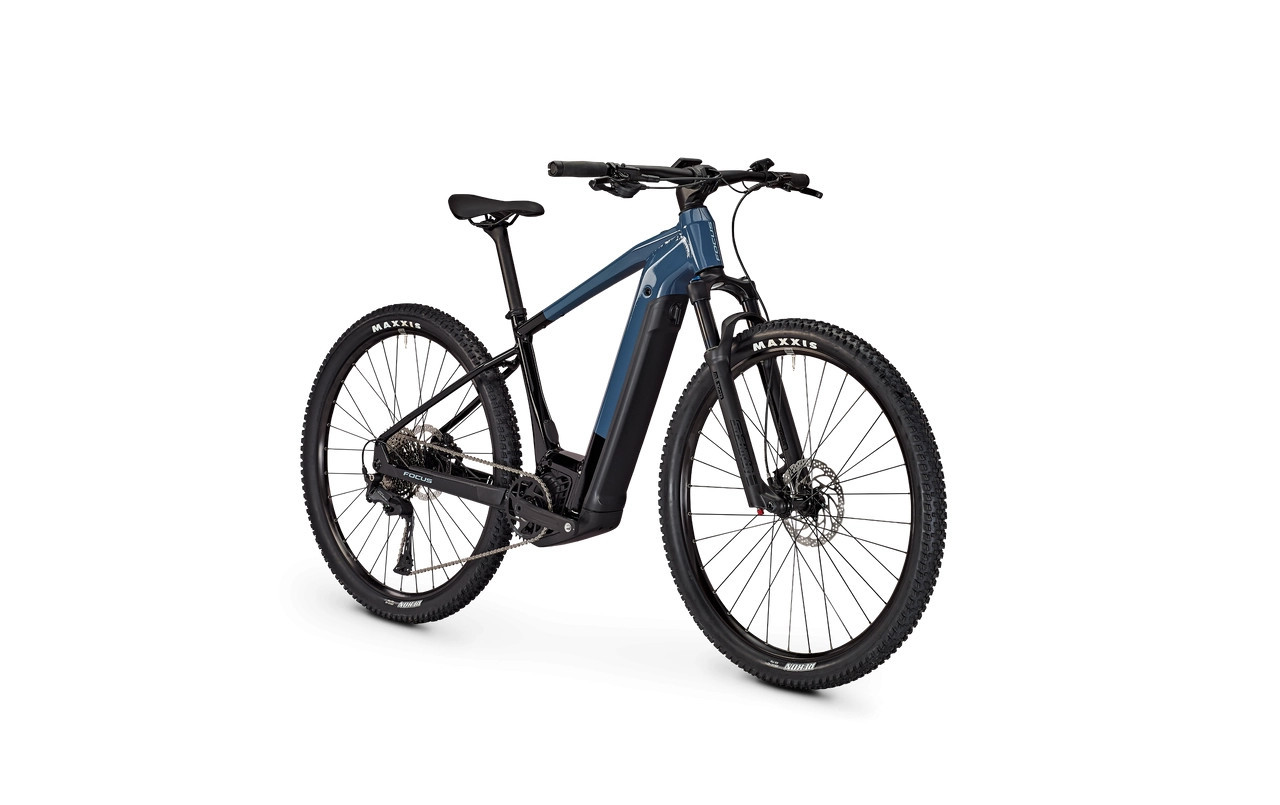 Bicicleta Focus Jarifa² 6.8 CS 27.5"